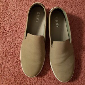 DKNY casual shoes
